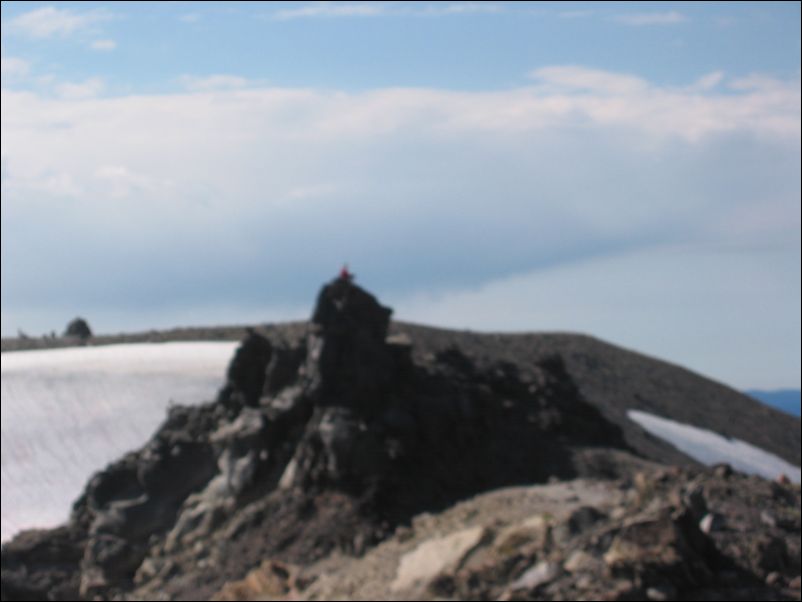 2005-07-31 Lassen (17) Marmot-Alex on pinnacle, bad quality pic